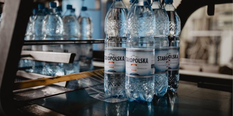 Producent wody butelkowanej