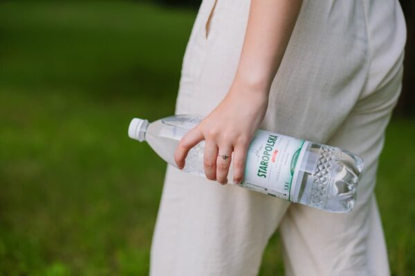 Woda Staropolska 1,5l niegazowana